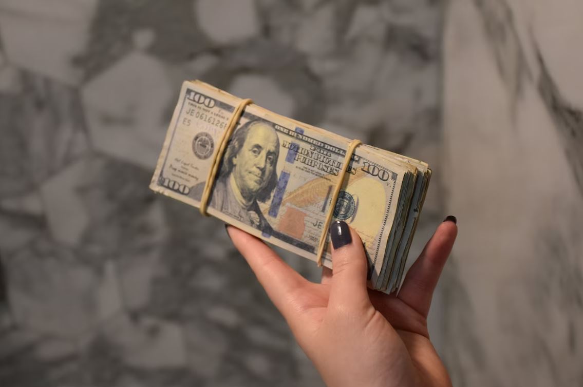 Ultra-Realistic Prop Money - 1 Band